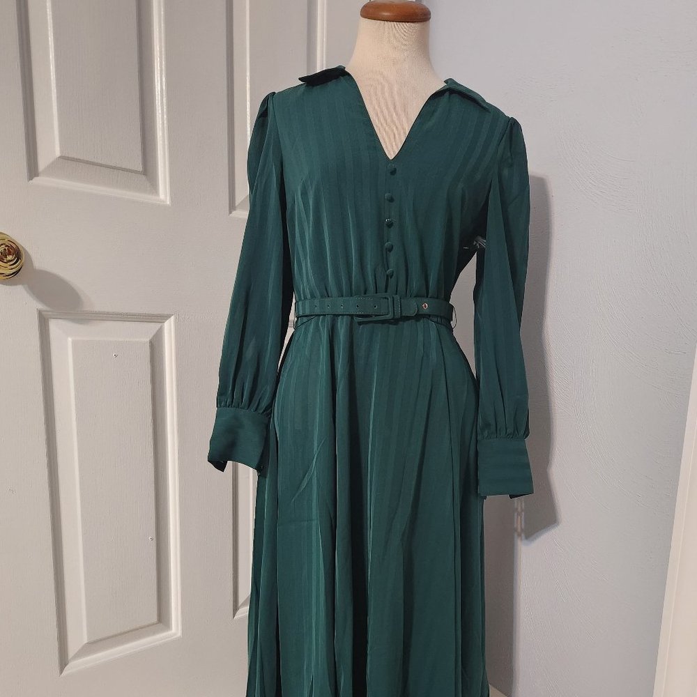 Modcloth Green Dress